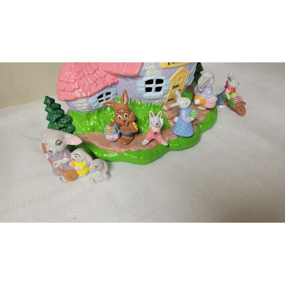 Easter Bunnyville House - Picture 3 of 8